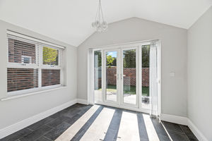Dining Room- click for photo gallery